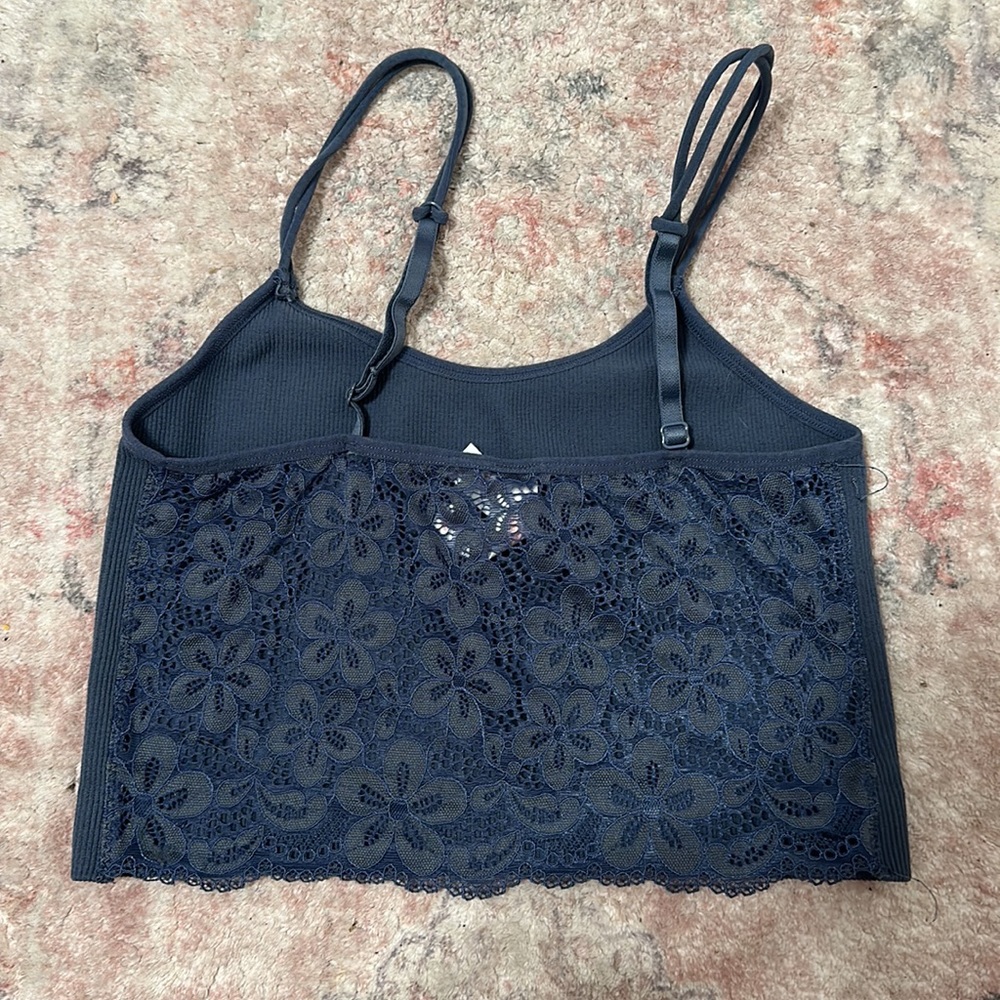 Cropped tank - Picture 2 of 2